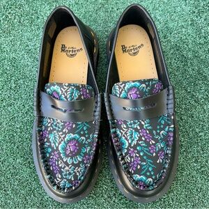 NWT Dr. Martens Penton Floral Jacquard Penny Loafer Leather Black Rich Purple 7